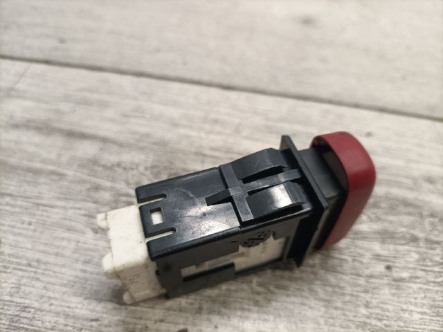 bontott SUZUKI LIANA Vészvillogó Kapcsoló