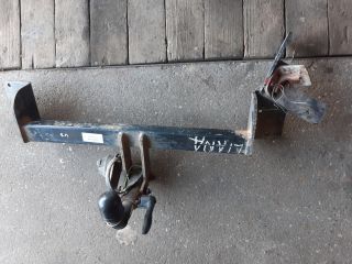 bontott SUZUKI LIANA Vonóhorog