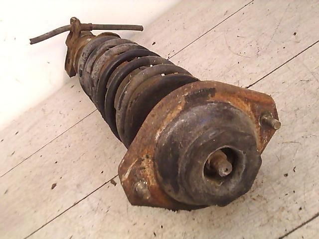 bontott SUZUKI MARUTI Bal első Lengéscsillapító