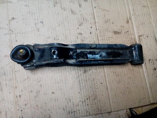 bontott SUZUKI MARUTI Bal első Lengőkar