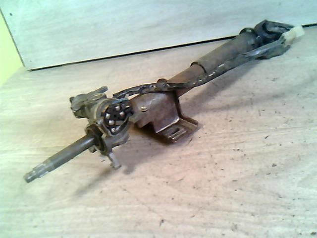 bontott SUZUKI MARUTI Gyújtáskapcsoló Házzal