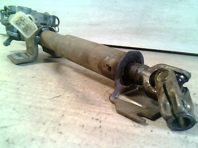 bontott SUZUKI MARUTI Gyújtáskapcsoló Házzal