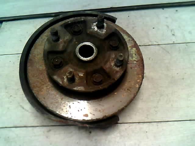 bontott SUZUKI MARUTI Jobb első Csonkállvány Kerékaggyal