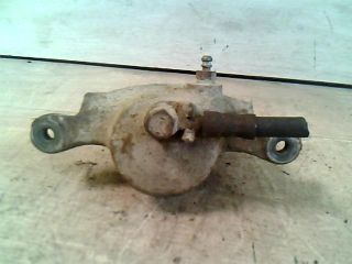 bontott SUZUKI MARUTI Jobb első Féknyereg Munkahengerrel