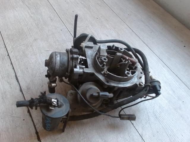 bontott SUZUKI MARUTI Központi Injektor