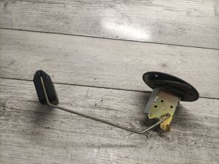 bontott SUZUKI MARUTI Üzemanyagszint Jeladó