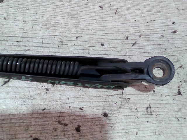 bontott SUZUKI MARUTI Bal első Ablaktörlő Kar