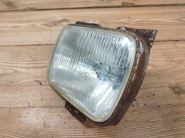 bontott SUZUKI MARUTI Bal Fényszóró