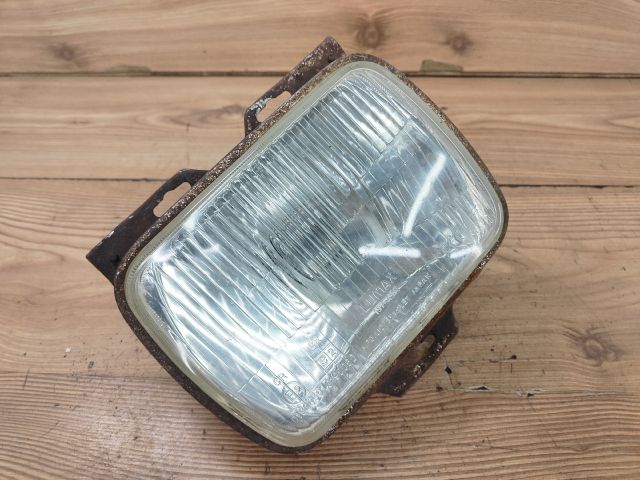 bontott SUZUKI MARUTI Bal Fényszóró