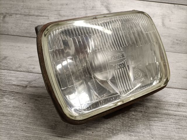 bontott SUZUKI MARUTI Bal Fényszóró