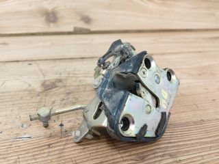 bontott SUZUKI MARUTI Bal hátsó Ajtózár