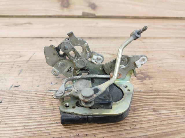 bontott SUZUKI MARUTI Bal hátsó Ajtózár