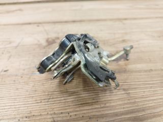 bontott SUZUKI MARUTI Bal hátsó Ajtózár