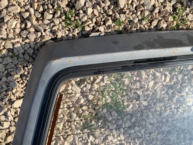 bontott SUZUKI MARUTI Csomagtérajtó (Üres lemez)