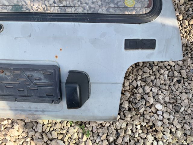 bontott SUZUKI MARUTI Csomagtérajtó (Üres lemez)