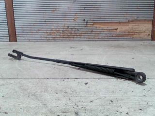 bontott SUZUKI MARUTI Jobb első Ablaktörlő Kar