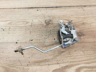 bontott SUZUKI MARUTI Jobb első Ajtózár