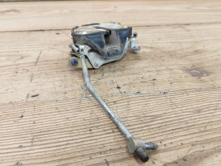 bontott SUZUKI MARUTI Jobb első Ajtózár