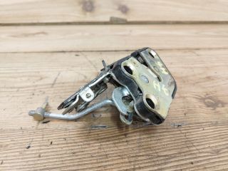 bontott SUZUKI MARUTI Jobb hátsó Ajtózár