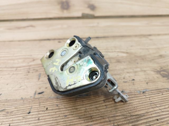 bontott SUZUKI MARUTI Jobb hátsó Ajtózár