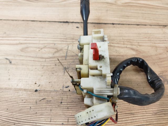 bontott SUZUKI MARUTI Komplett Kormánykapcsoló (Bajuszkapcsoló)