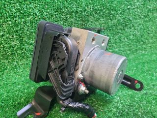 bontott SUZUKI S-CROSS ABS Kocka