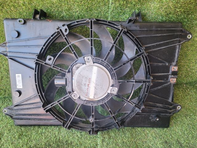 bontott SUZUKI S-CROSS Hűtőventilátor