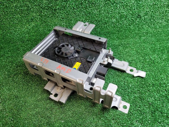 bontott SUZUKI S-CROSS Hybrid Inverter