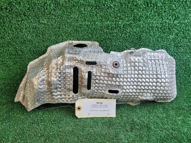 bontott SUZUKI S-CROSS Katalizátor Hővédő Lemez