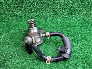 bontott SUZUKI S-CROSS Nagynyomású Szivattyú