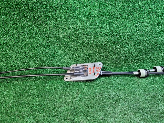 bontott SUZUKI S-CROSS Váltó Bowden