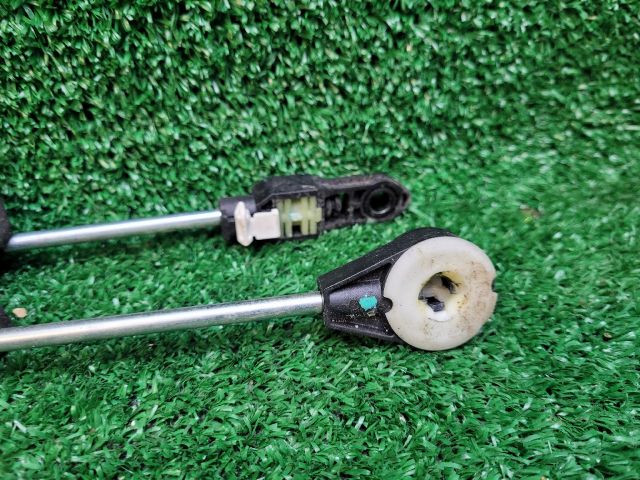 bontott SUZUKI S-CROSS Váltó Bowden