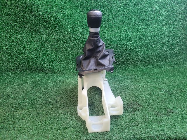 bontott SUZUKI S-CROSS Váltó Kulissza