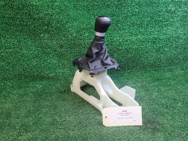 bontott SUZUKI S-CROSS Váltó Kulissza