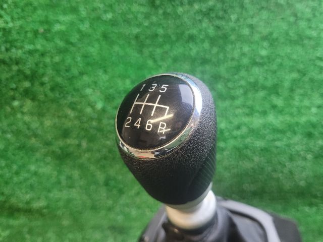 bontott SUZUKI S-CROSS Váltó Kulissza