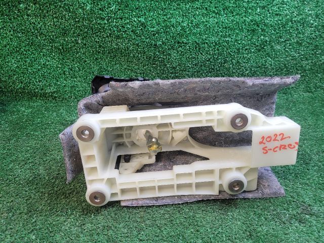 bontott SUZUKI S-CROSS Váltó Kulissza