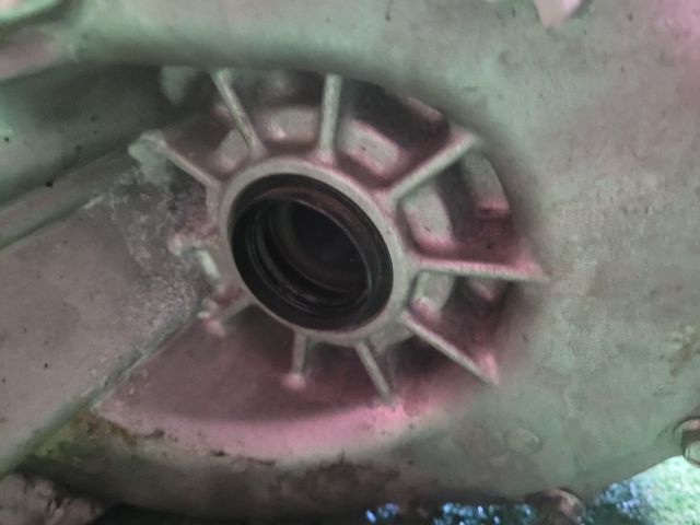 bontott SUZUKI S-CROSS Váltó (Mechanikus)