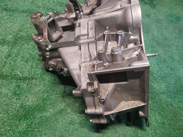 bontott SUZUKI S-CROSS Váltó (Mechanikus)