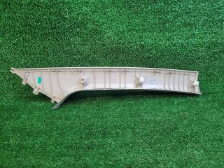 bontott SUZUKI S-CROSS Bal A Oszlop Burkolat