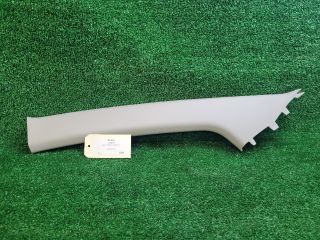 bontott SUZUKI S-CROSS Bal A Oszlop Burkolat