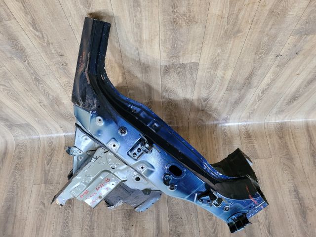 bontott SUZUKI S-CROSS Bal A Oszlop