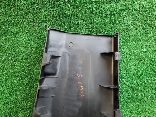 bontott SUZUKI S-CROSS Bal B Oszlop Burkolat