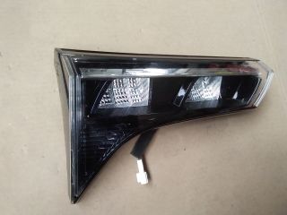 bontott SUZUKI S-CROSS Bal Belső Hátsó Lámpa