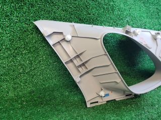 bontott SUZUKI S-CROSS Bal C Oszlop Burkolat