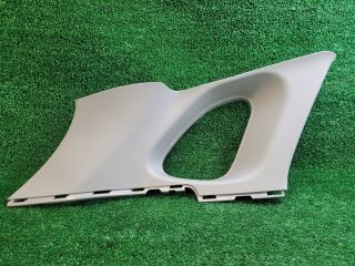 bontott SUZUKI S-CROSS Bal C Oszlop Burkolat