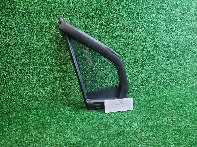 bontott SUZUKI S-CROSS Bal első Fixüveg (Ajtóban)