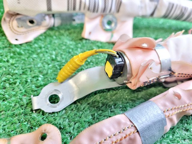 bontott SUZUKI S-CROSS Bal első Függöny Légzsák