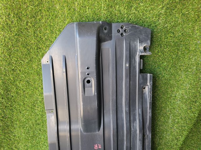 bontott SUZUKI S-CROSS Bal Fenéklemez