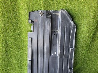 bontott SUZUKI S-CROSS Bal Fenéklemez