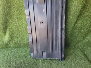 bontott SUZUKI S-CROSS Bal Fenéklemez